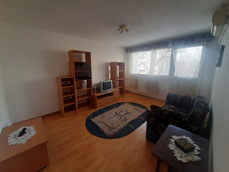 Drumul Taberei, Favorit