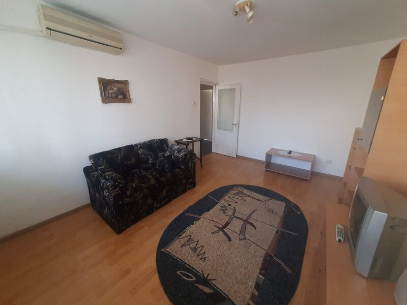 Drumul Taberei, Favorit